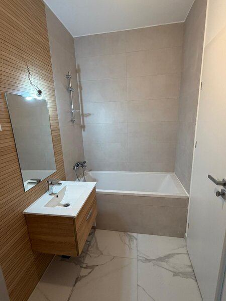 Unirii, Parcul Carol, ISG Residence IV,